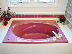 Bathtub - Before Transformation